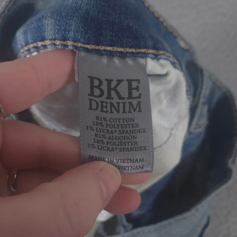 BKE Jeans Men 29x32 Long Blue Aiden‎ Bootleg Stretch Medium Wash Whiskered Denim